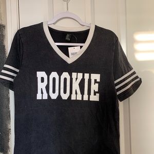 Forever 21 "Rookie" t-shirt